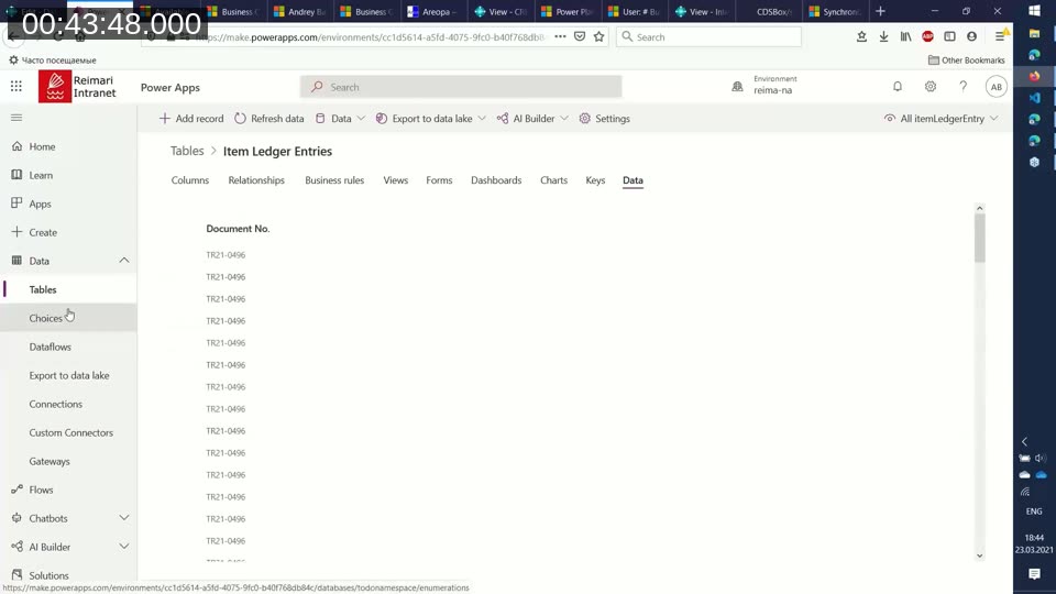 Item Ledger Entries virtual table in Dataverse showing live data pulled directly from the Business Central API