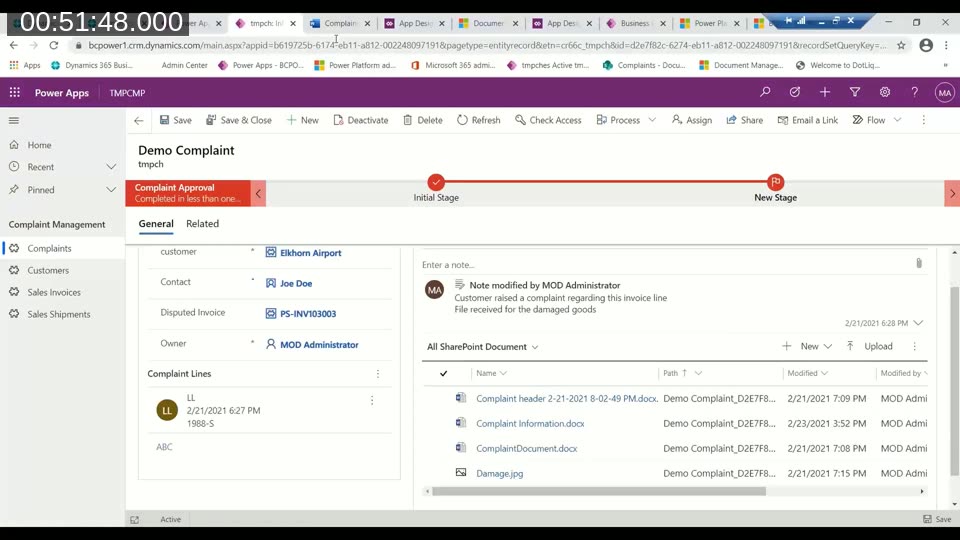 Demo Complaint record showing linked SharePoint documents and a note timeline alongside the Business Central data